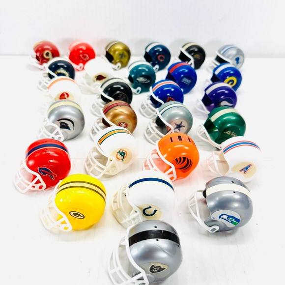 Vintage Mini Gumball Machine NFL Helmet Lot Of 27 - Picture 1 of 8